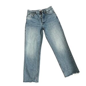 Women’s wide legged jeans